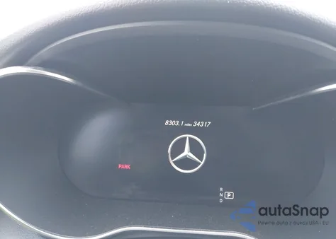 2021 Mercedes-Benz C 300 4Matic z USA, uszkodzony, nr VIN W1KWF8EB8MR625884